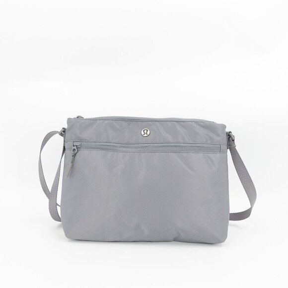 Lululemon Women's New Parent Backpack 17L Asphalt Gray Silver OS - Picture 7 of 16